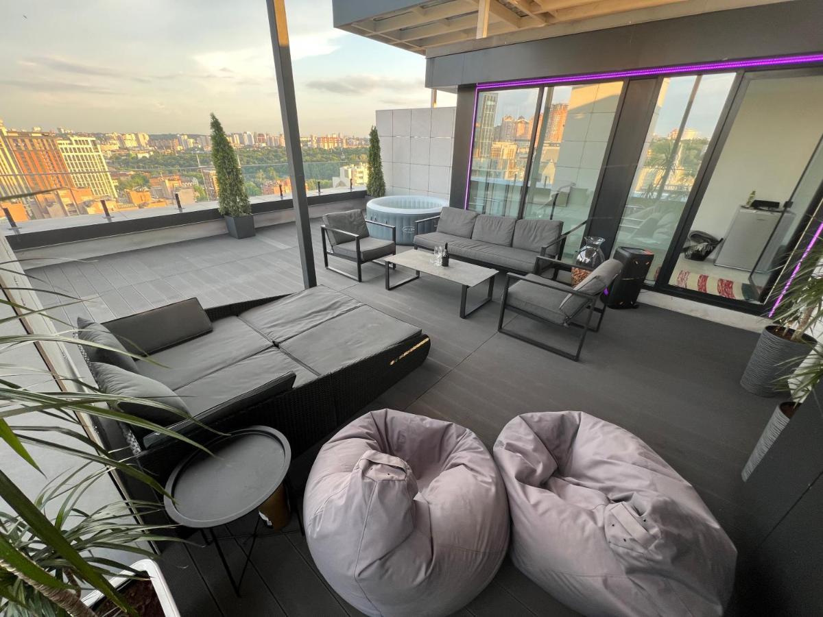 Апартаменти The Penthouse Київ Екстер'єр фото